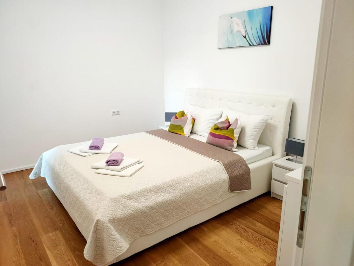 Apartmani Elin Omiš Exterior foto